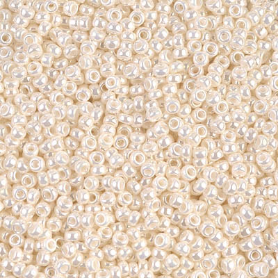 Miyuki Seed Beads 11/0 - SB0592 Opaque Antique Ivory Pearl Ceylon