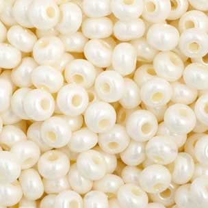 Preciosa Seedbead 6/0 - SB01469 Opaque Cream