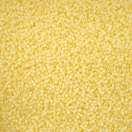 Miyuki Delica 11/0 - DB02101 Lemon sorbet Duracoat