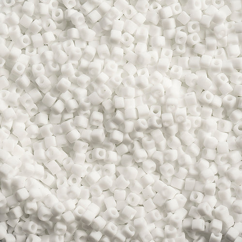 Miyuki Square Beads 1,8 mm - SQB0402F Opaque Chalk White Matte