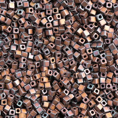 Miyuki Square Beads 1,8 mm - SQB2005 Opaque Matte Metallic Dark Raspberry Iris