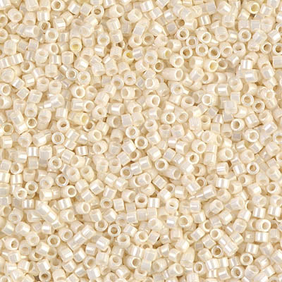 Miyuki Delica 11/0 - DB0203  Cream Ceylon