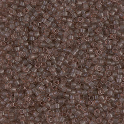 11/0 - DB0772 - Beige foncé mat Transp. · Miyuki Delica