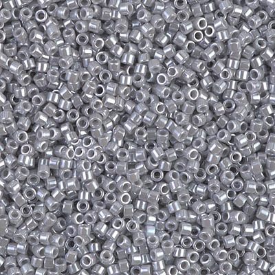 11/0 - DB1570 - Gris fantôme lustré Opaque · Miyuki Delica