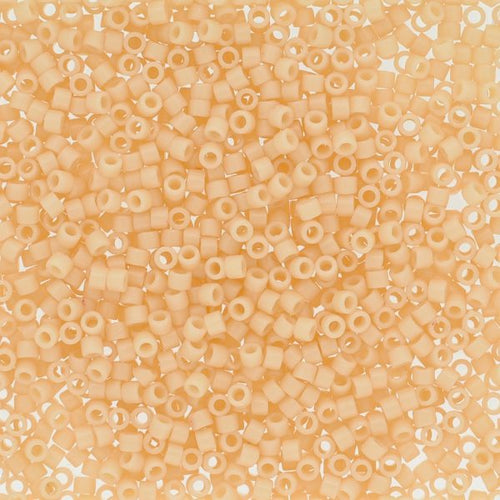 Miyuki Delica 11/0 - DB2351 Duracoat Dyed Cream