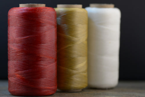 8oz - Flat Synthetic Sinew · ~ 300 yd
