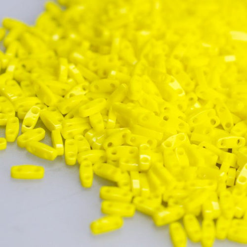 Miyuki Quarter TILA® - QTL0404 Opaque Yellow
