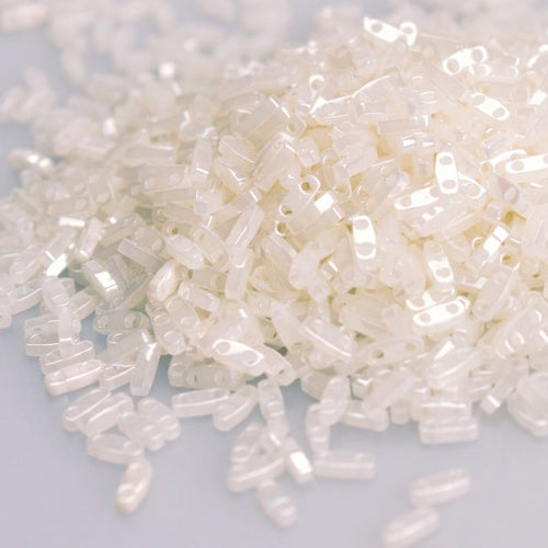 Miyuki Quarter TILA® - QTL0512 Alabaster Opal Ceylon