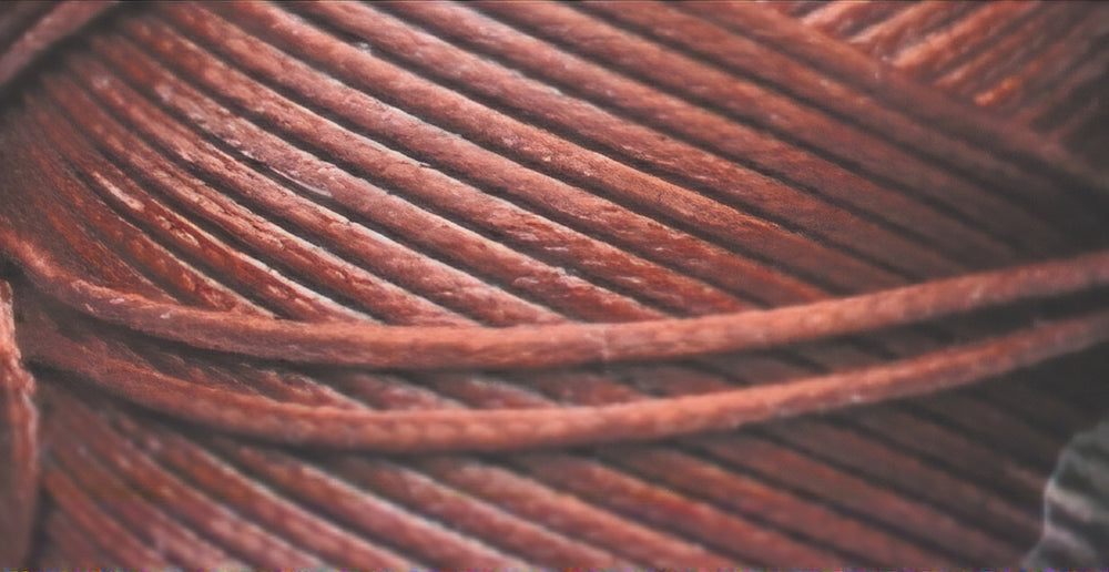 1.0mm - Movi ® classic waxed thread - 100% polyester · 100m