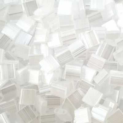 Miyuki TILA® - TL0037 Cristal satiné Silk