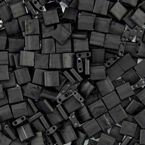 Miyuki TILA® - TL0401F Noir mat Opaque