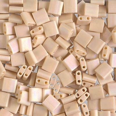 Miyuki TILA® - TL0493FR Opaque Matte Pear AB