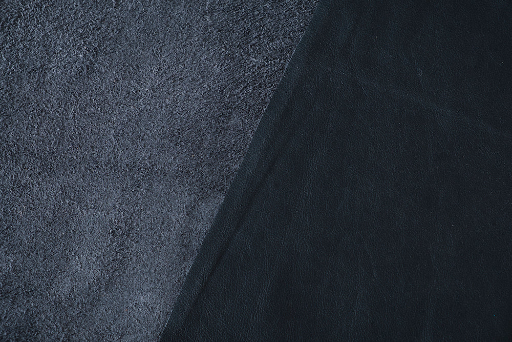 Navy Blue Cowhide Leather · 2 - 2½ oz - ( 0,7 - 0,8 mm )