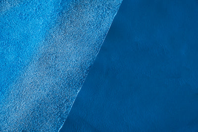 Electrik blue Cowhide Leather · 2 - 2½ oz - ( 0,7 - 0,8 mm )