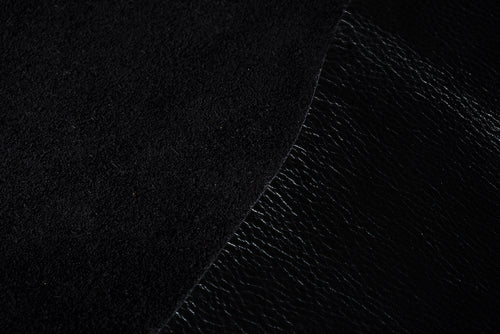 Cuir de vache épais noir · 3 - 3½ oz - ( 1,0 - 1,2 mm )