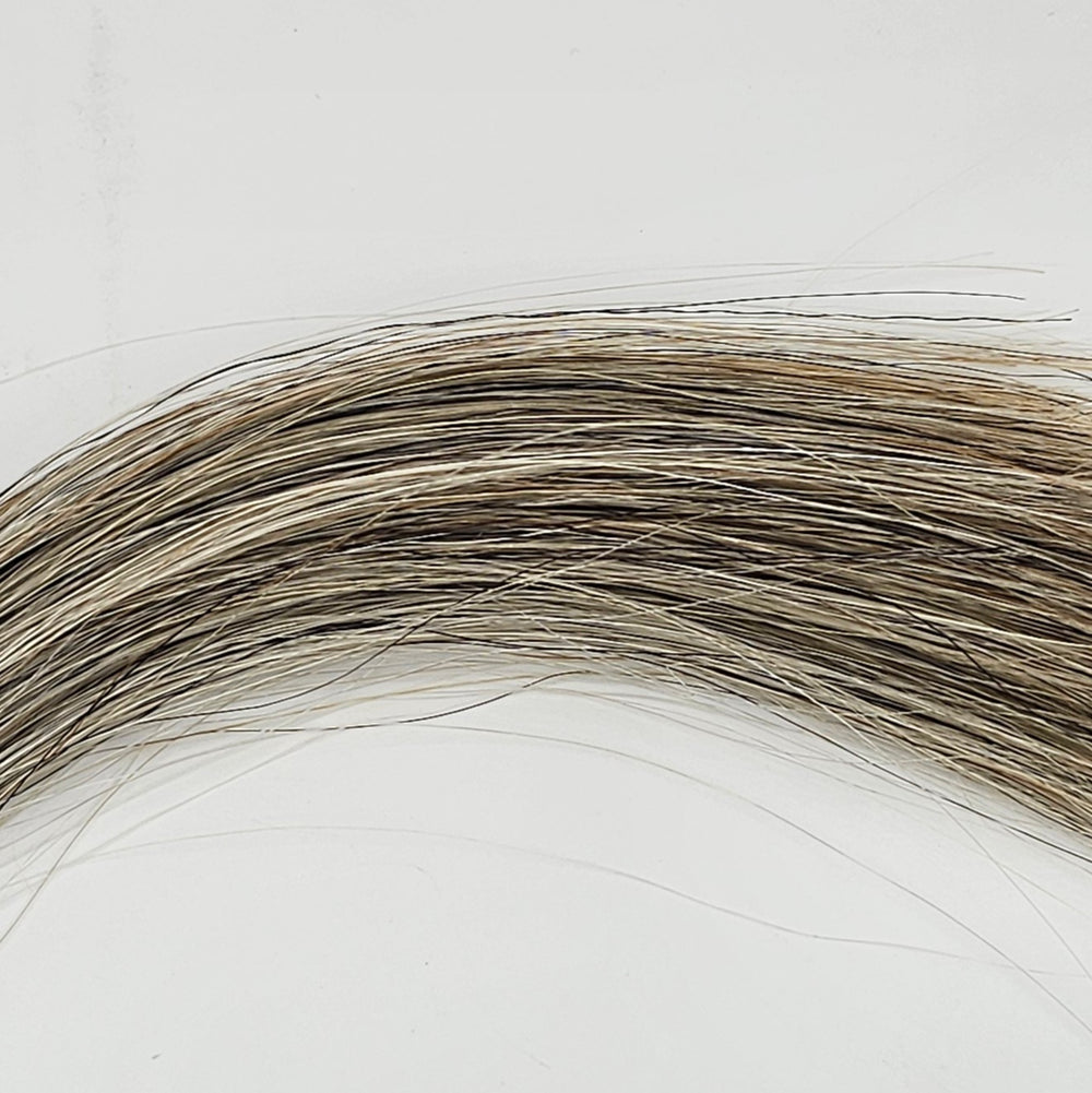 7g - Dyed Horsehair · 13-15 inches