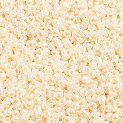 Preciosa Seedbead 10/0 - SB01471 Chalk Pearl Eggshell Strung