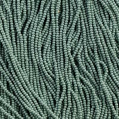 Preciosa Seedbead 10/0 - SB02392S Opaque Green Turquoise Luster Strung