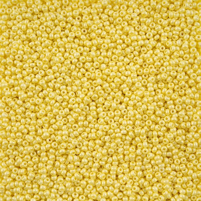 Preciosa Seedbead 10/0 - SB42100 Chalk PermaLux Dyed Light Yellow