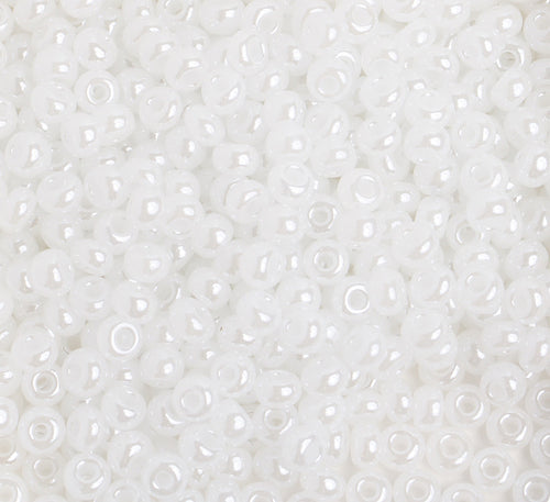 6/0 - SB01711 Blanc nacré opaque · Preciosa rocaille
