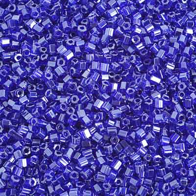 2-Cut 10/0 - SB01010 Blue foncé lustré opaque · Preciosa rocaille||Preciosa Seedbead 2-Cut 10/0 - SB01010 Opaque Dark Blue Luster