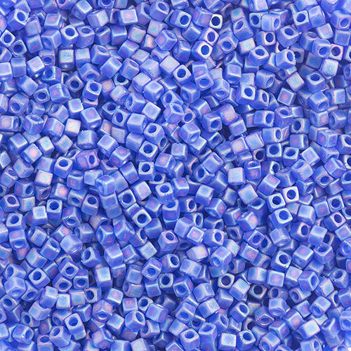 Miyuki Cube 1.8 mm - SQB0151FR Bleu cobalt mat AB Transparent