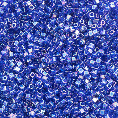 Miyuki Cube 1.8 mm - SQB0177 Bleu cobalt AB Transparent