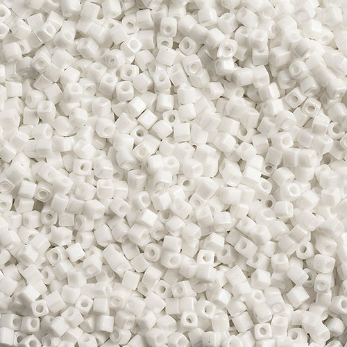 Miyuki Square Beads 1,8 mm - SQB0402FR Opaque White Matte