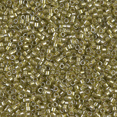 11/0 - DB0908 - Beige scintillant cœur chartreuse Transp. · Miyuki Delica