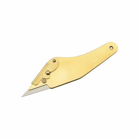 Fur knife - Brass - Nickel free - incl. 2 blades