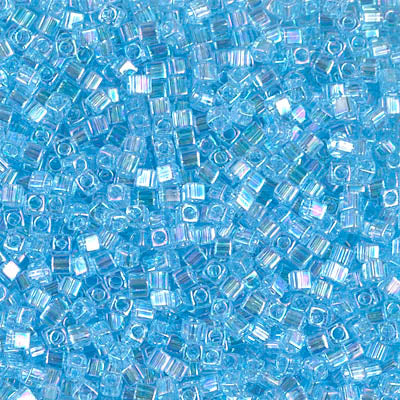 Miyuki Cube 1.8 mm - SQB0260 Aqua foncé AB Transparent
