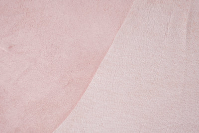 Cuir velours de porc rose pâle · 1 - 1½ oz - ( 0,4 - 0,5mm )