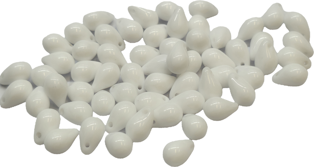 Teardrop Glass Beads Opaque White (6 x 9 mm) (100 un)